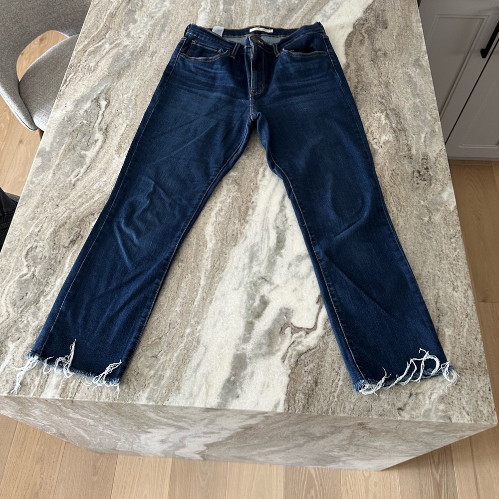Levi's 724 high rise straight